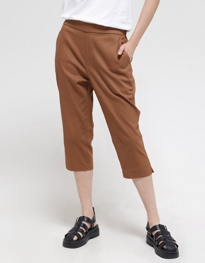 St. Yves Capri Pants Cotton Poly Spandex Capri