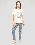Details Tee Animal Polaroid Kaos Wanita