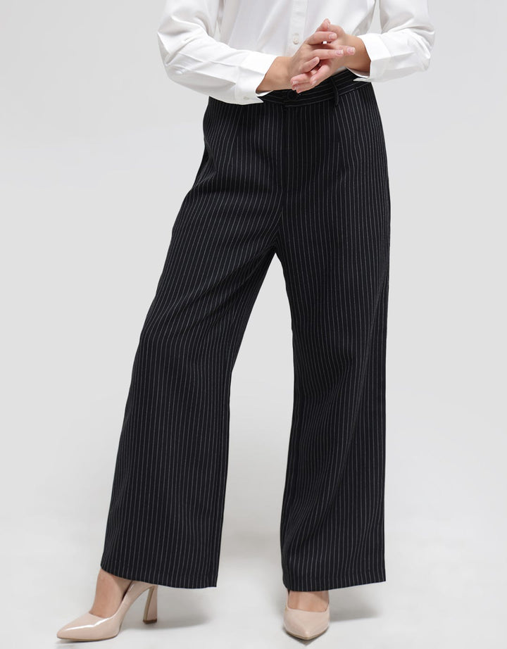 Connexion Pinstripe Celana Panjang Wanita