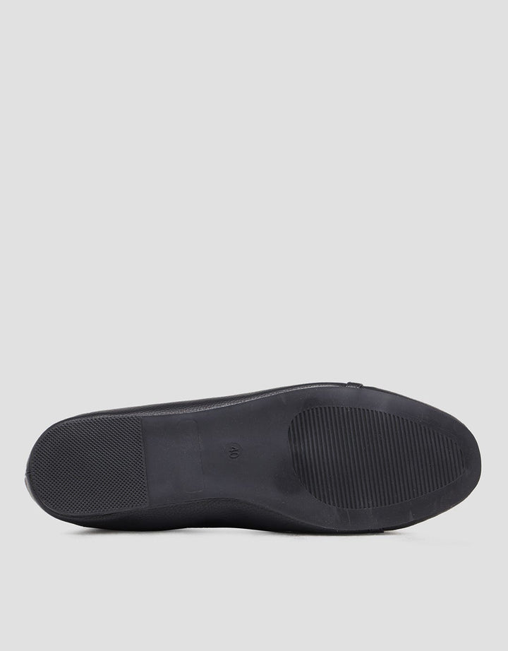 Connexion Chain Women's Ballerina Shoes