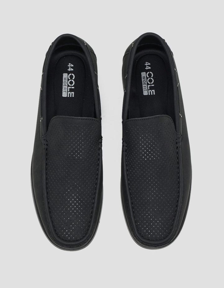 Cole Moccasin Shoes Pria
