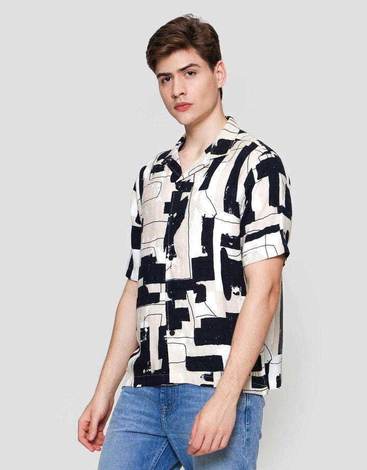 Cole Texture Kemeja Lengan Pendek Pria