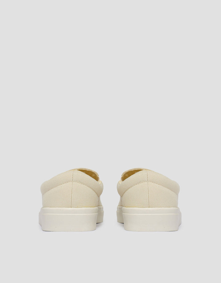 Suko Slip On Sepatu Sneakers Pria