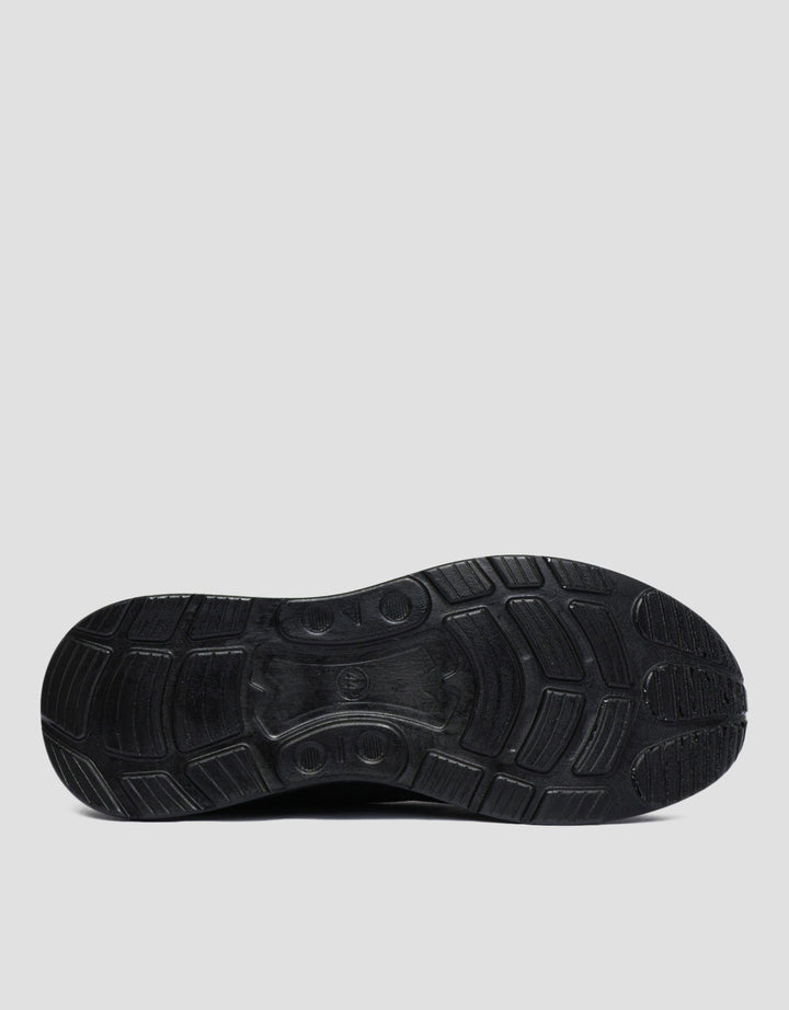 Nevada Simply Sepatu Running Pria