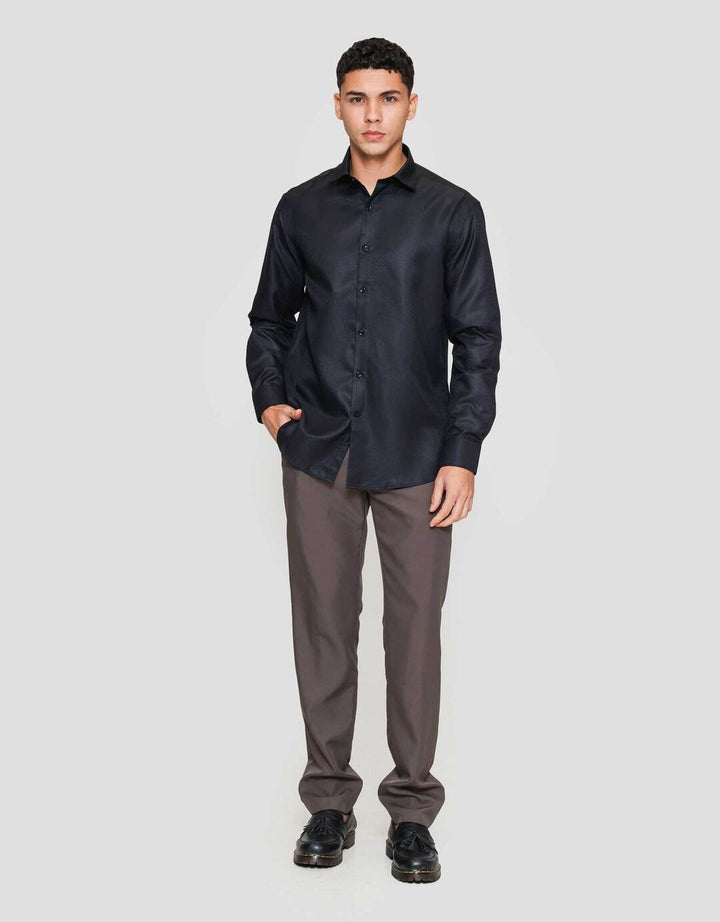 Cole Slim Fit Texture Wafle Kemeja Lengan Panjang Pria