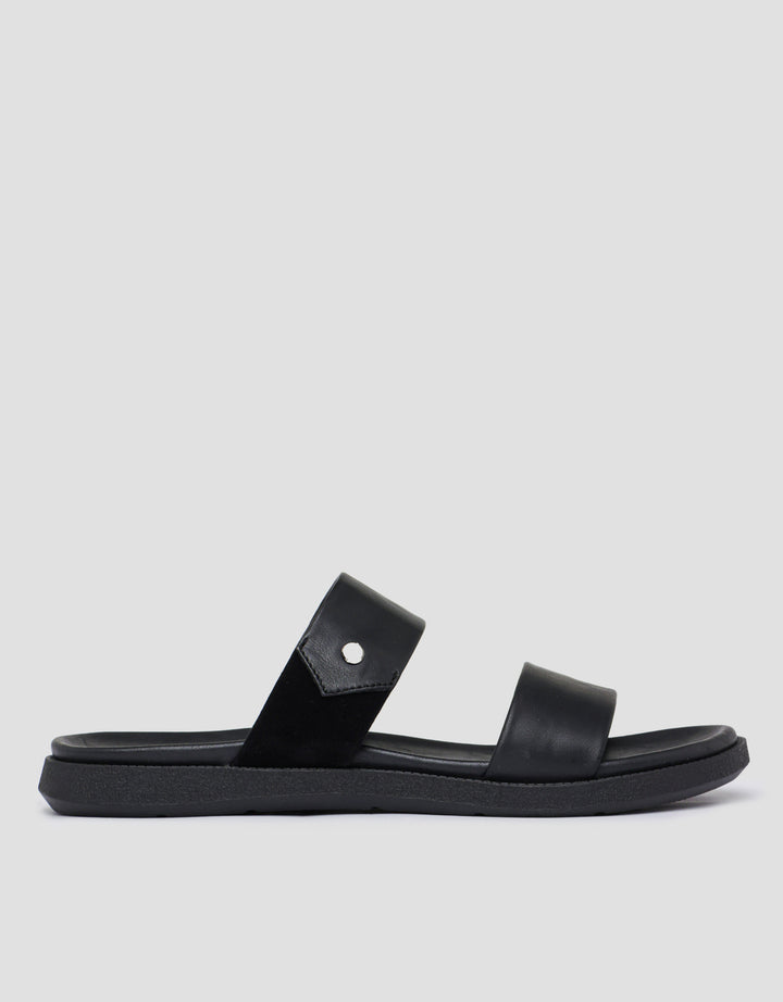 Cole Isaac Sandal Slipper Pria