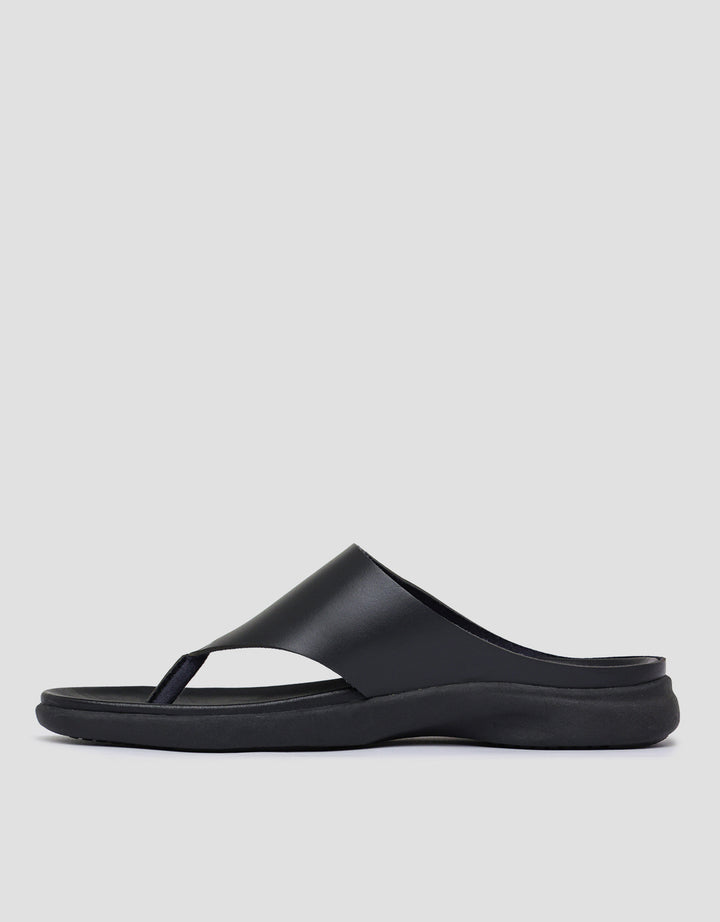 Cole Mason Sandal Flip Flop Pria