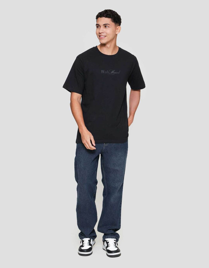 Nevada Print Hd - Work Hard Kaos Pria