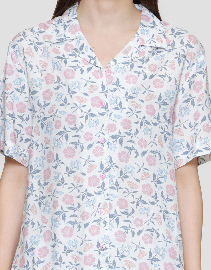 St. Yves Printed Sweet Flower Setelan Piyama Wanita