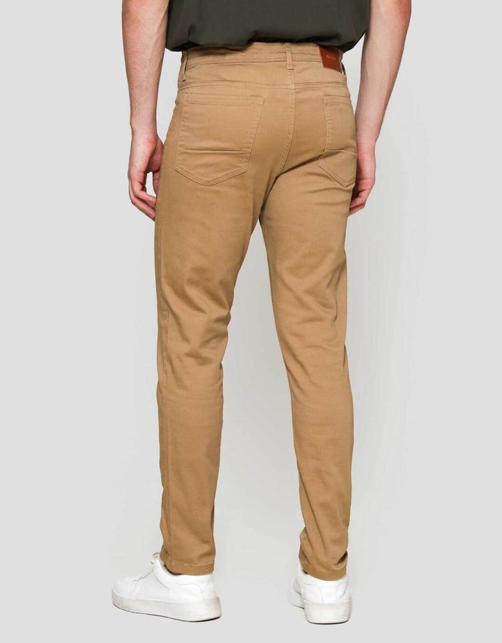 Nevada Woven 5 Pocket Dobby Celana Panjang Pria