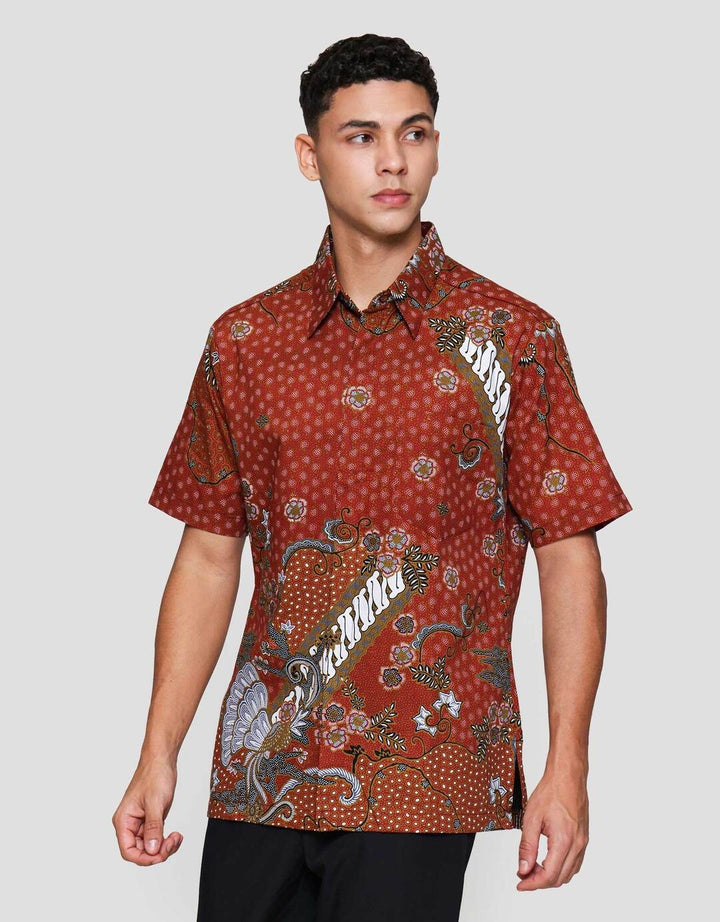 Arjuna Weda Hem Body Fit Sawat Mega Kemeja Batik Pria