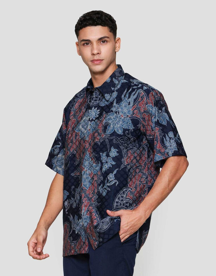 Arjuna Weda Hem Reg Fit Parang Kembang Kemeja Batik Pria