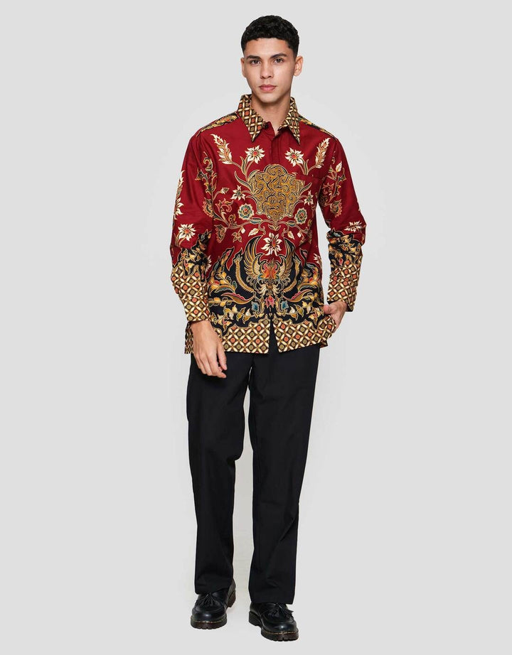 Arjuna Weda Body Fit Gurdo Kemeja Batik Pria