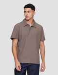 Cole Fancy Solid Popcorn Reverse Kaos Polo Pria