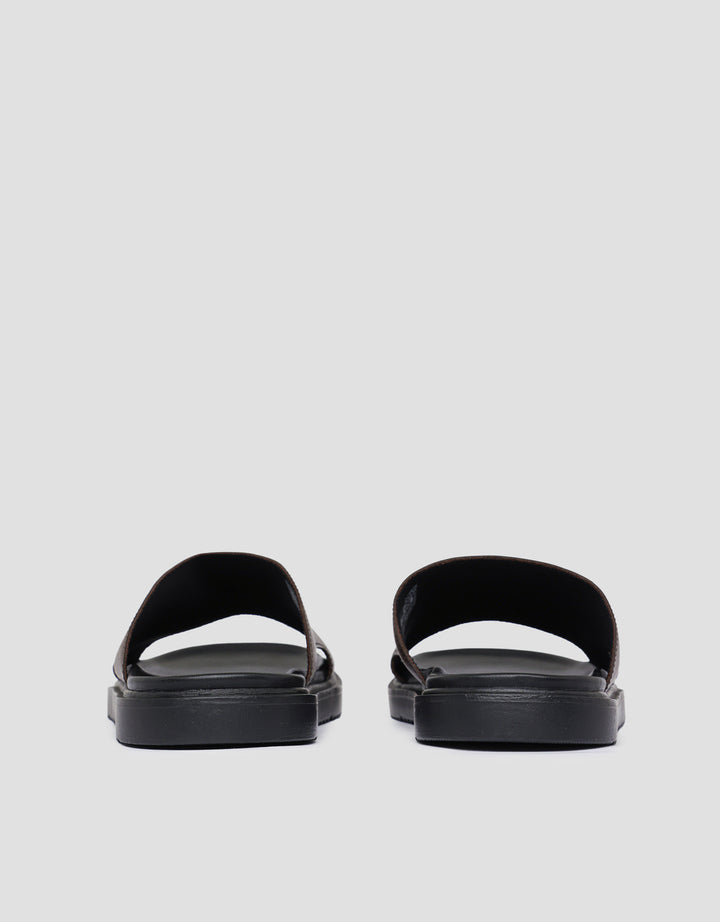 Cole Simply Sandal Slipper Pria