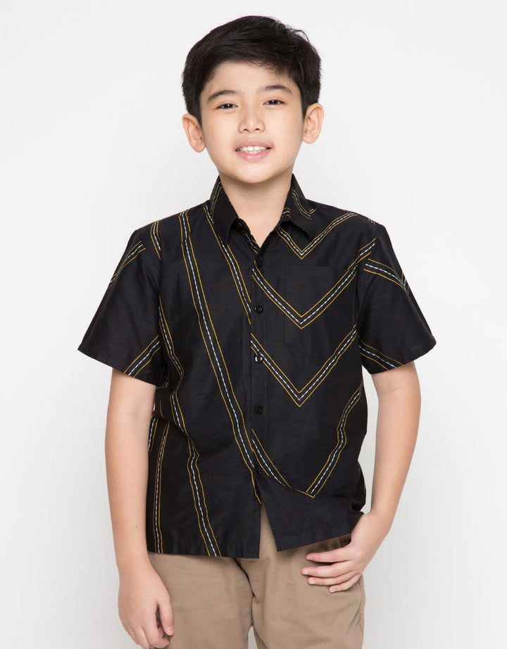 Arjuna Weda Manuk Twins Hem Boy