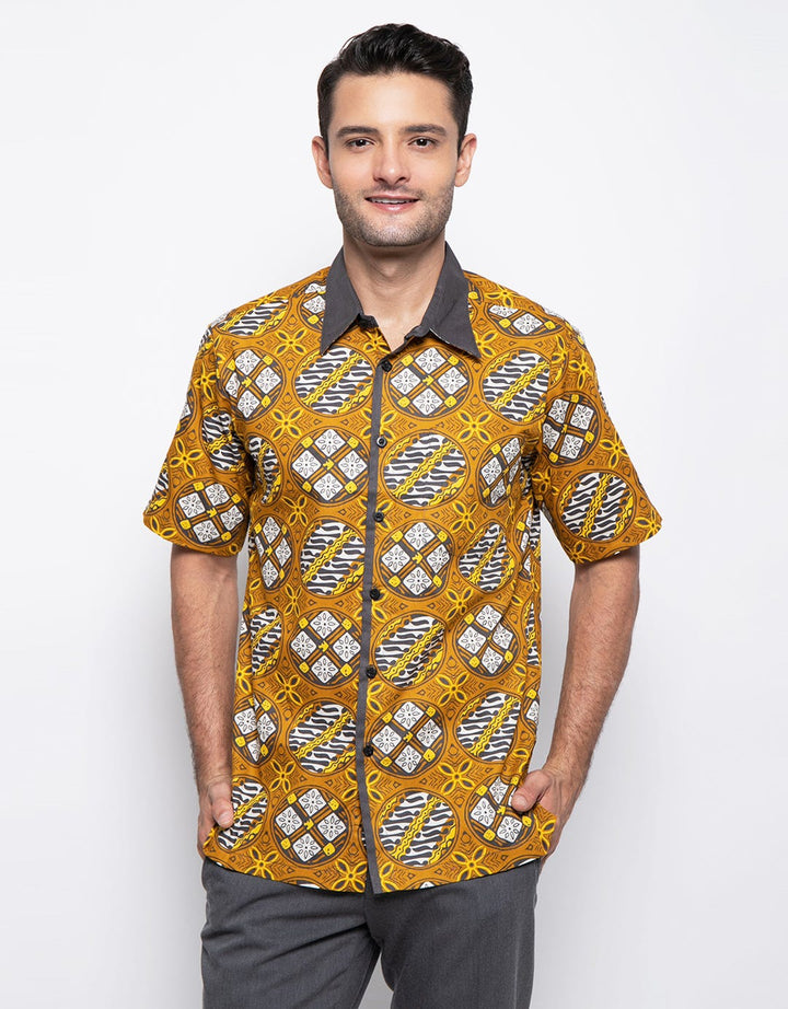 Arjuna Weda Kemeja Batik Jlamprang Isi