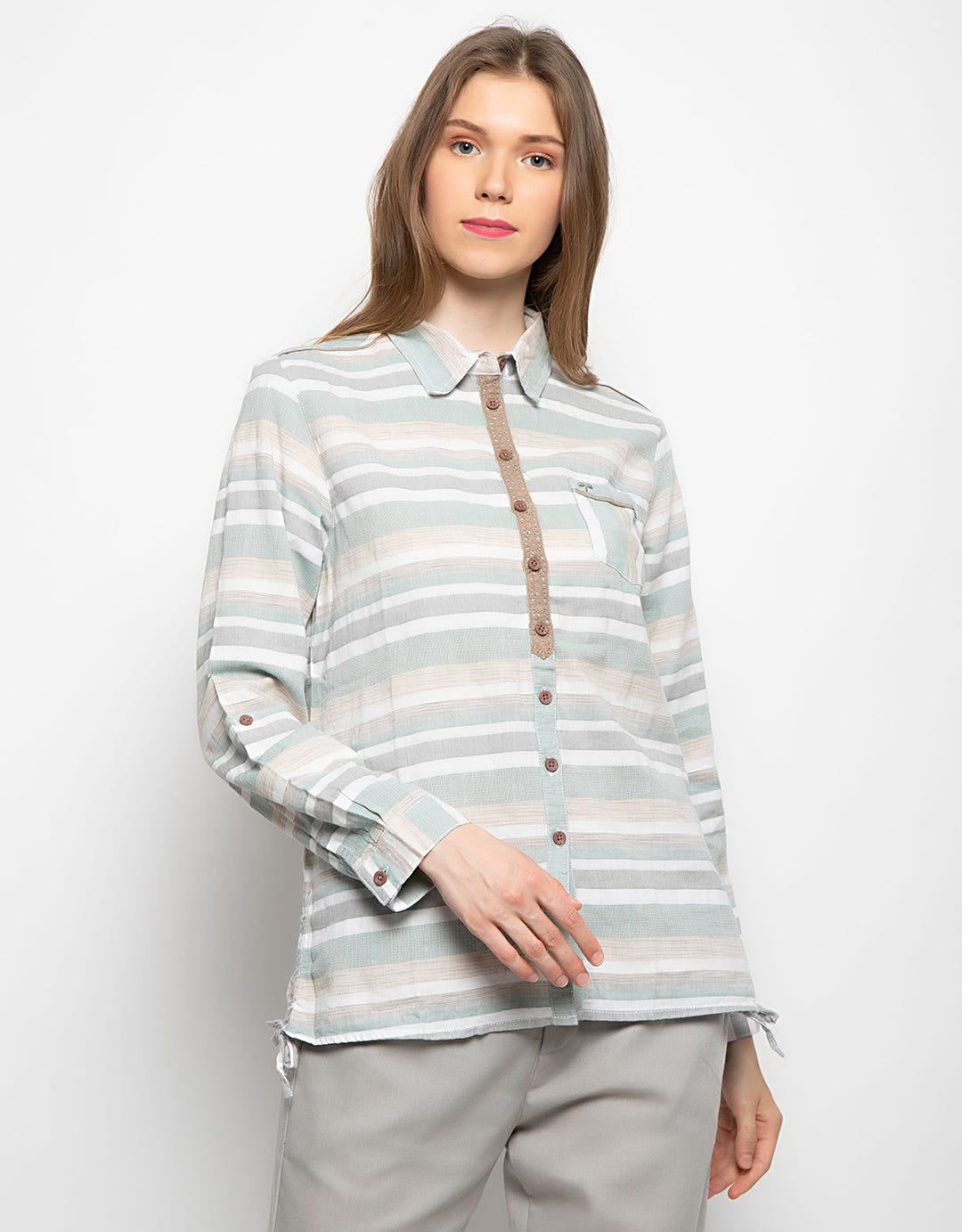 Triset Blus Print Stripes