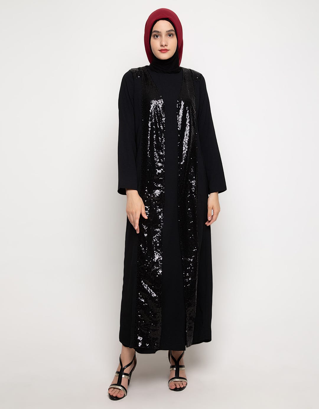 Cardinal Femme Gamis Long Sequin Embroidery Accent