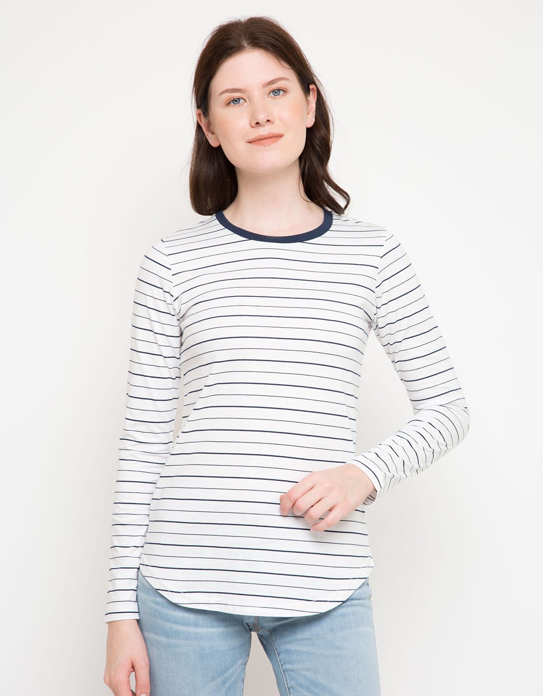 C2 Stoiba Basic Tops