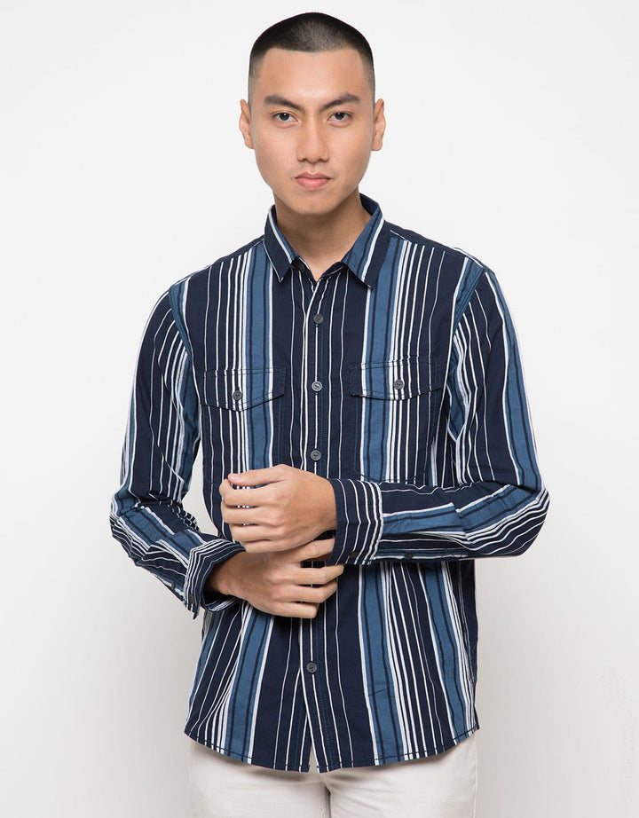 Emba Classic Kemeja Lengan Panjang