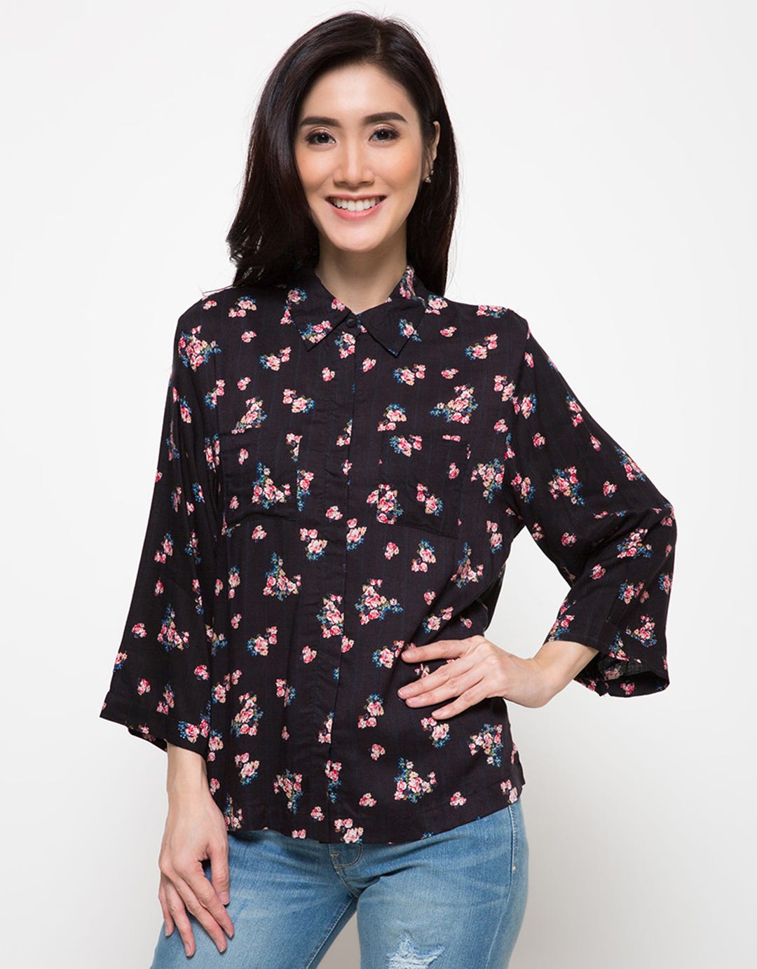 Logo Jeans Kemeja Motif Bunga 23422L9BK