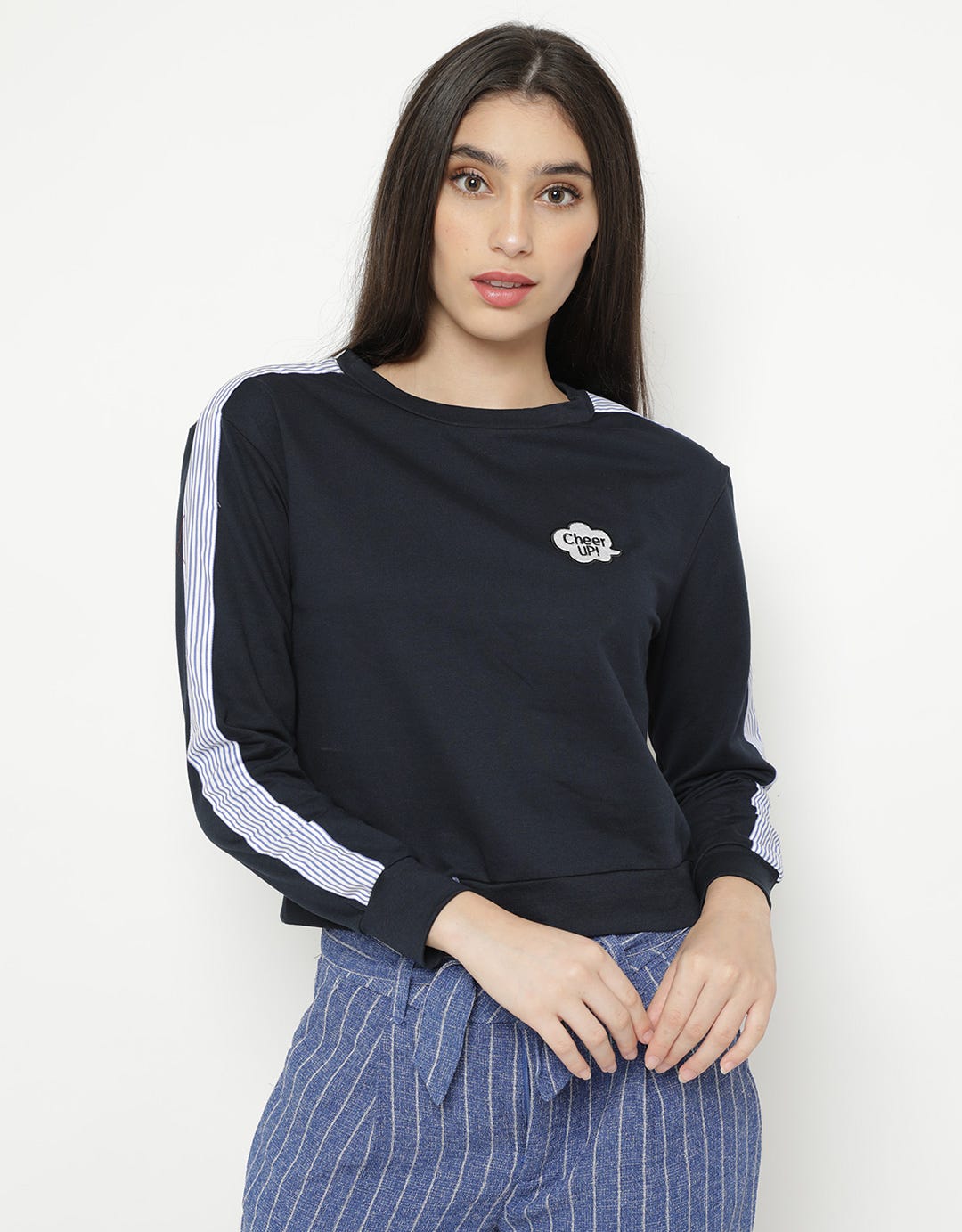 Minimal Peekabo Mixed Sweatshirt