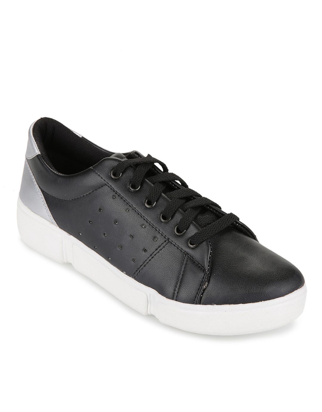 Yongki Komaladi Yuna Sneakers