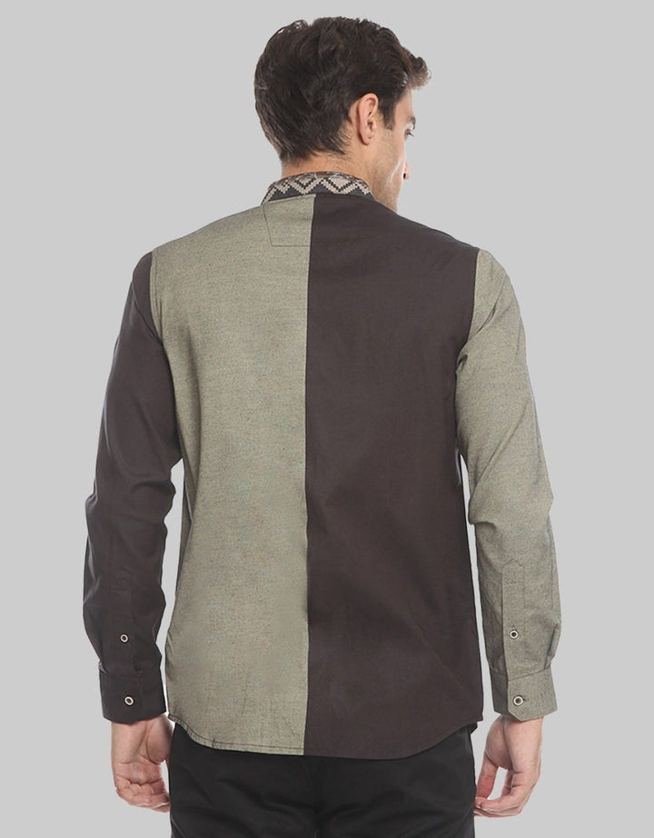 MOC Kemeja Koko Lengan Panjang Slim Fit SQOU