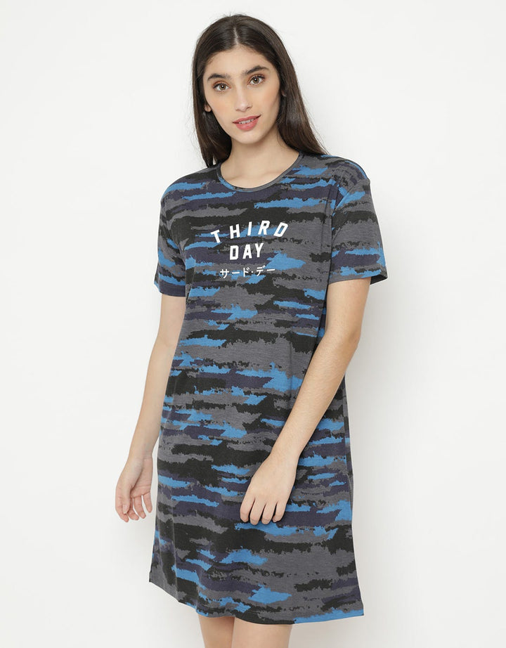 Third Day Midi Dress Camo