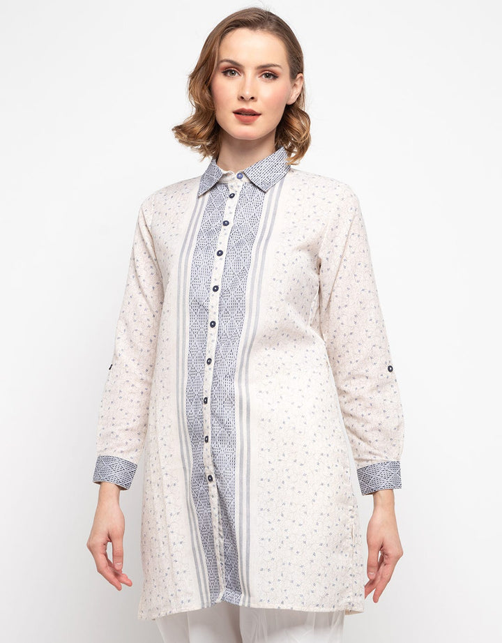 Triset Tops