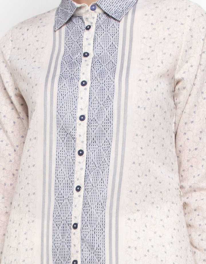 Triset Tops