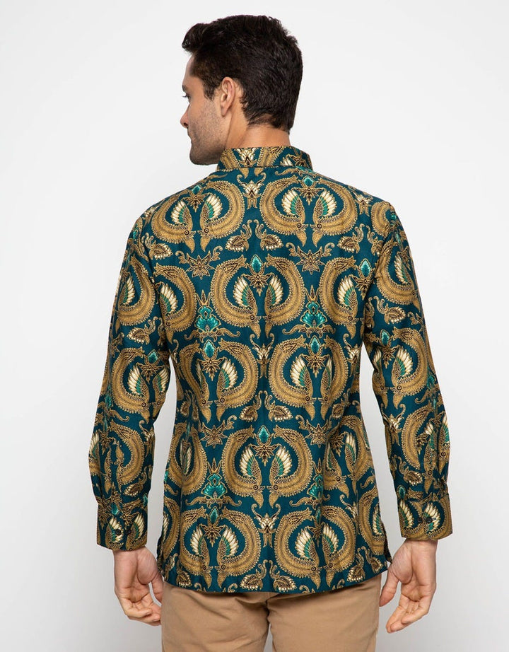 Arjuna Weda Kemeja Batik Sayap