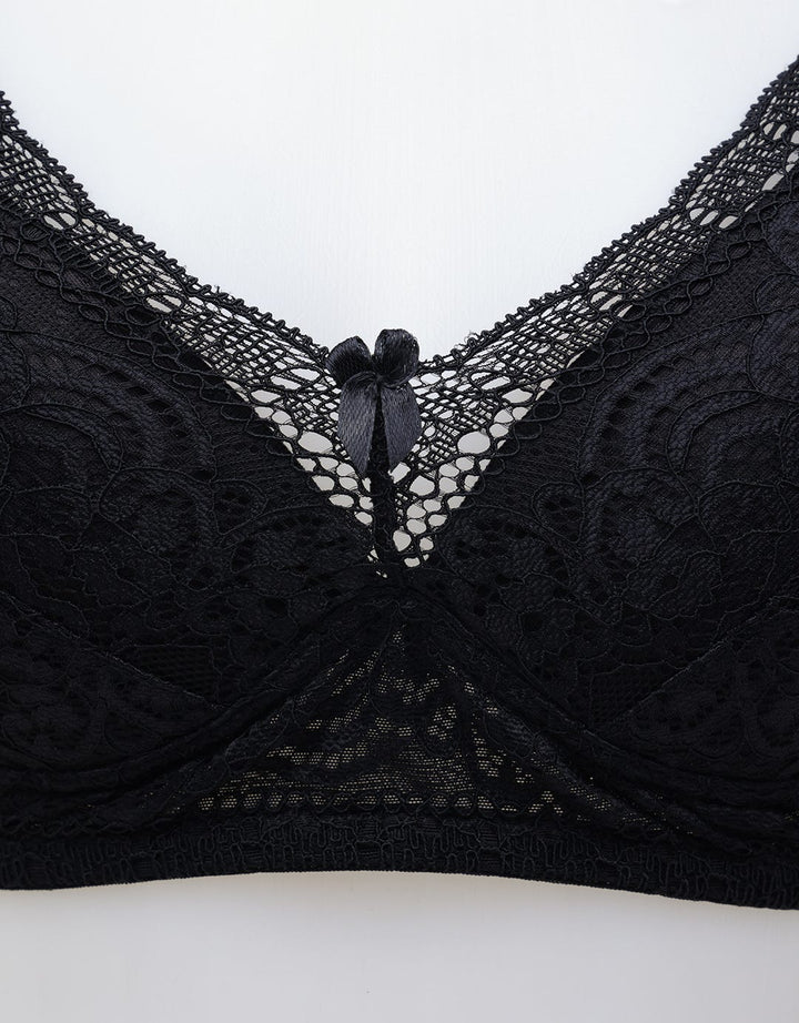 St. Yves Non Push Up Regular Lace Bra