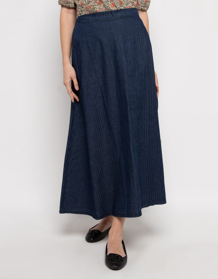 Expand Moonlee Skirts
