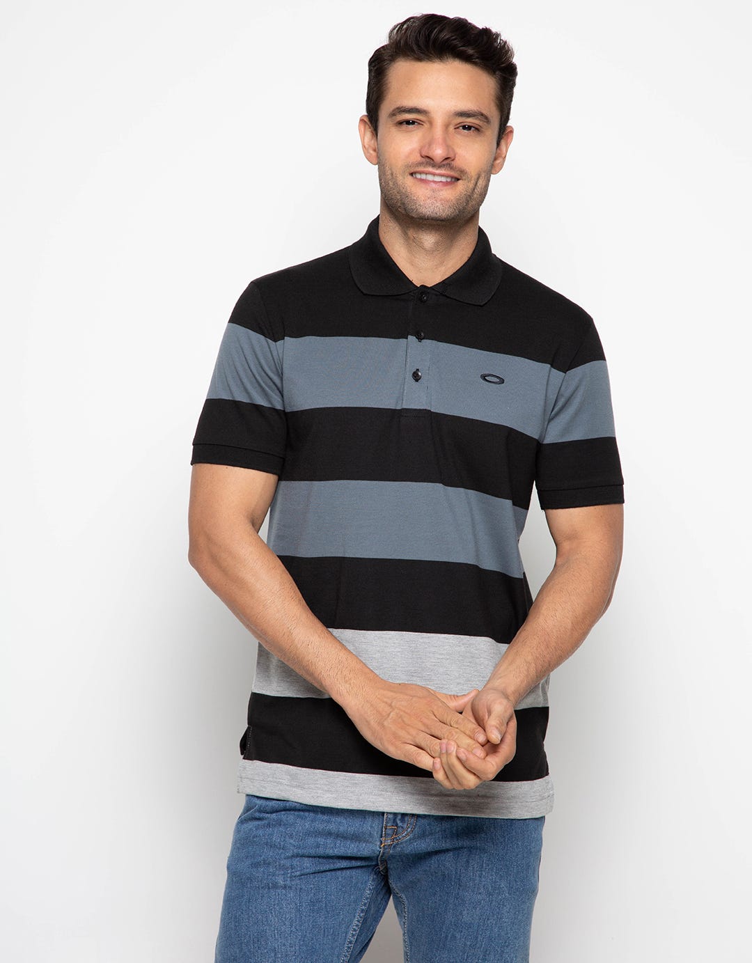 Oto Ono Kaos Motif Salur
