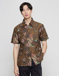 Arjuna Weda Body Fit Batik Kembang Parang Hem Pria