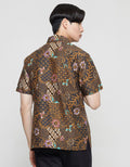 Arjuna Weda Body Fit Batik Kembang Parang Hem Pria
