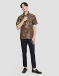 Arjuna Weda Body Fit Batik Kembang Parang Hem Pria