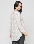 Expand Vrenda Blouse Wanita