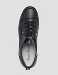 Yongki Komaladi Casual MCL Sepatu Sneakers Wanita