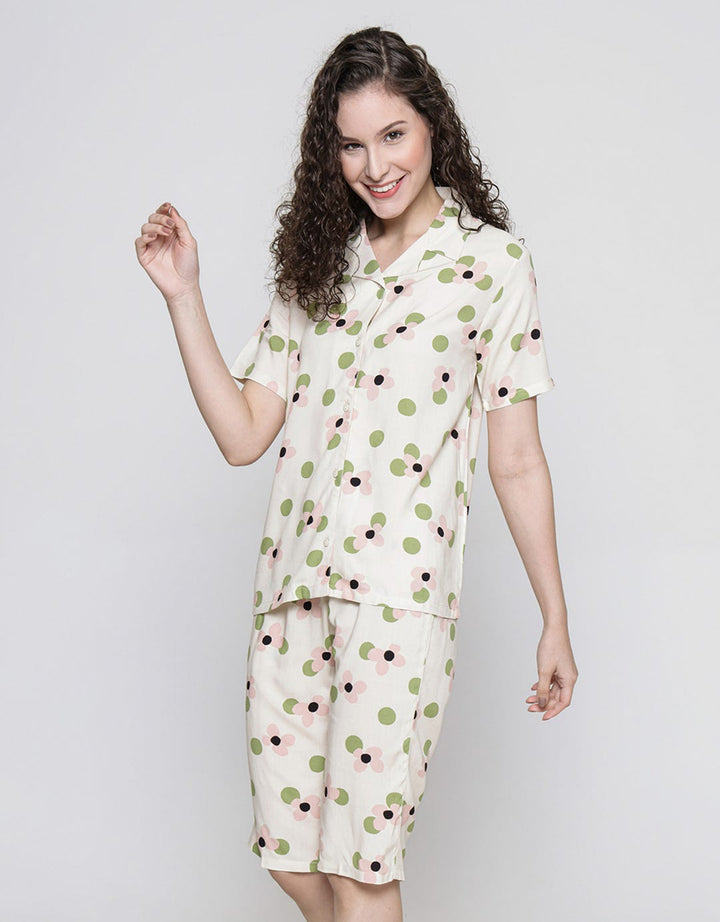 Nevada Short Sleeve Pyjama Capri Polka Flower