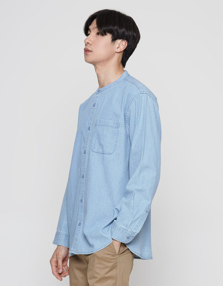 Suko Denim Woven Solid Kemeja Pria