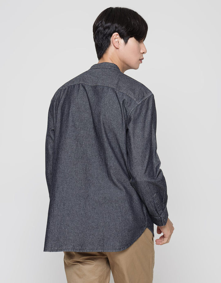 Suko Kemeja Denim Woven Top Solid Lengan Panjang