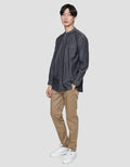 Suko Kemeja Denim Woven Top Solid Lengan Panjang