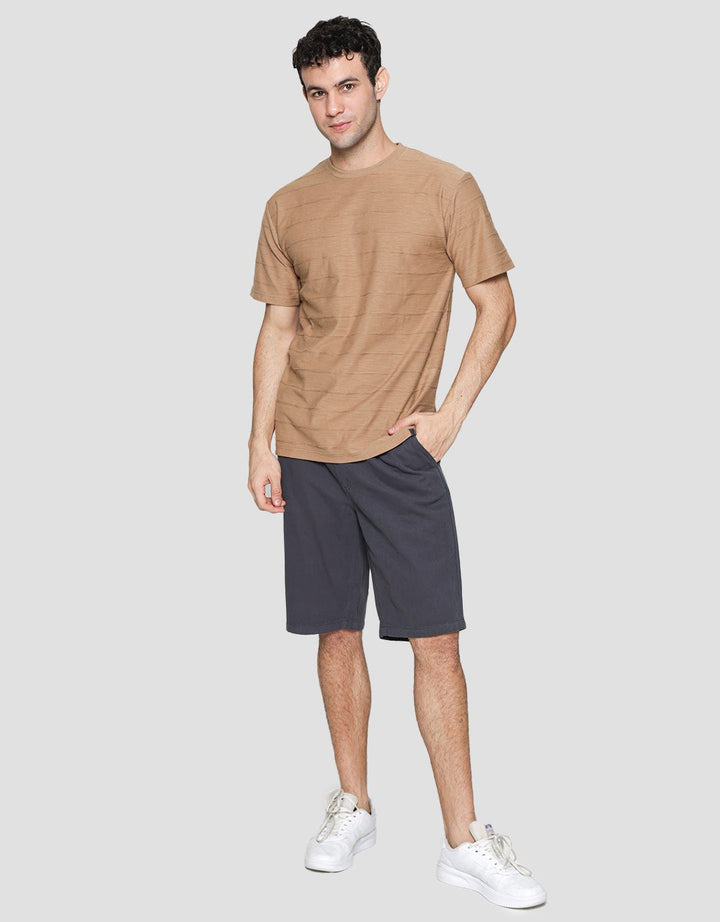Details Texture Solid Kaos Pria