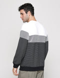 Details Colour Blocking Sweater Pria