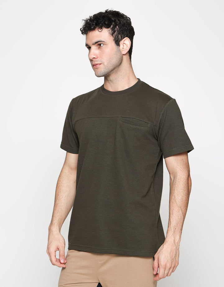 Cole Ottoman Solid Pocket Kaos Pria