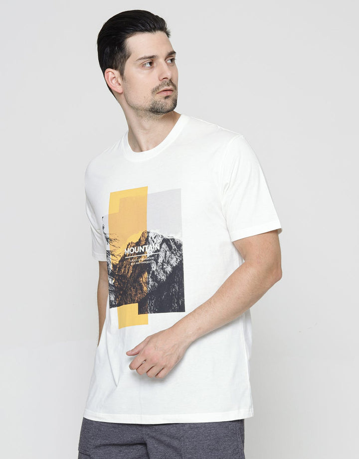 Cole Mountain Mustrd Men's Casual T-Shirt