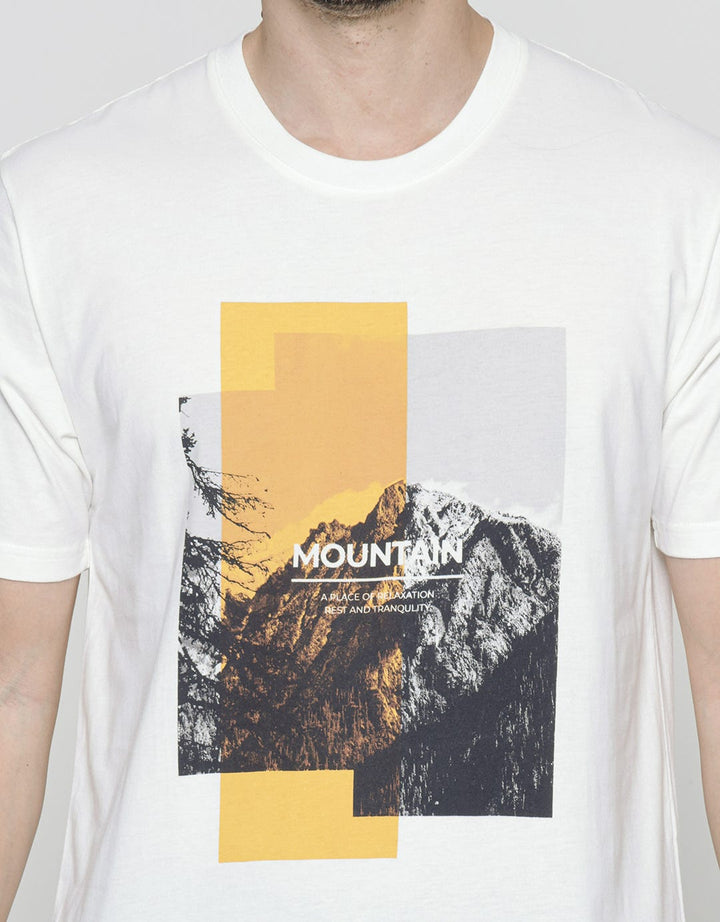 Cole Mountain Mustrd Men's Casual T-Shirt